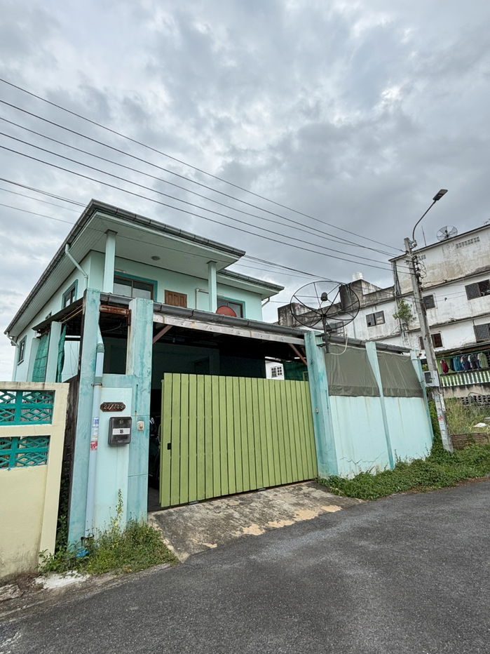 รูป ขายบ้านเดี่ยว 2 ชั้น หนองแขม ไม่อยู่ในหมู่บ้าน สร้างตามหลักฮวงจุ้ย เดินทางสะดวก - รูปที่ 1/5