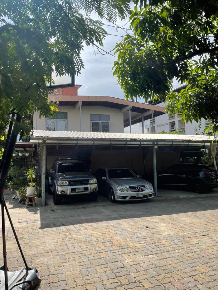 รูป Land for sale Ekkamai sukhumvit 63 ขายที่ดินพร้อมบ้านเอกมัย ทองหล่อ เข้าออก เอกมัย/สุขุมวิท63/ปรีดีพนมยงค์ สุขุมวิท71  087-907-4045 - รูปที่ 1/1
