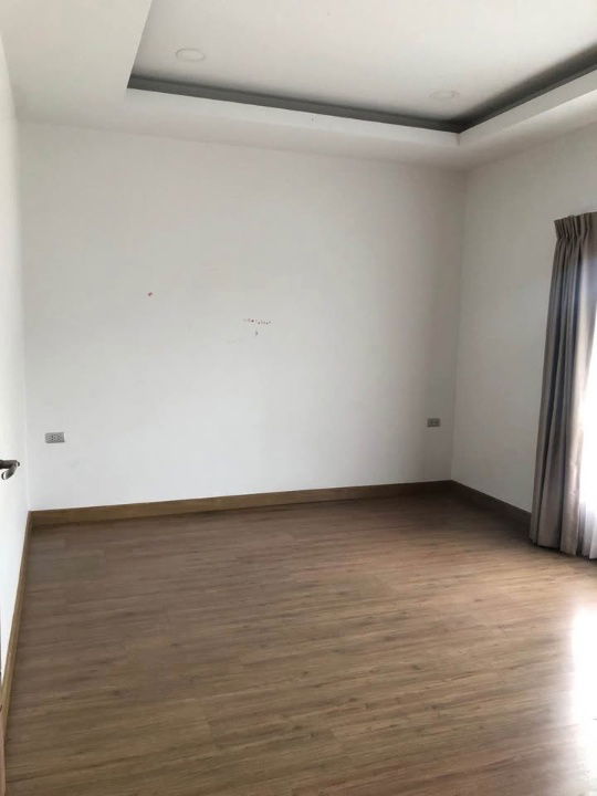 picture UK06-064 For rent🏡2 detached houses, same fence, Manirin Privacy Village, for rent🏡2 houses, 80,000 baht - 16/17