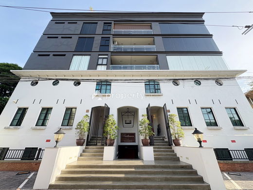 รูป Penthouse Condominium - Sukhumvit 65 - รูปที่ 1/9