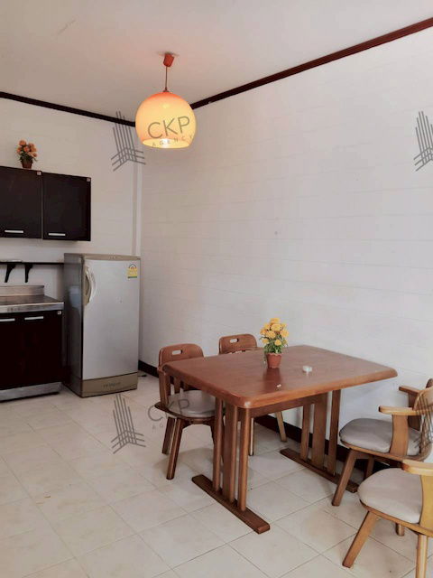รูป บ้านแฝด มบ.สายใย ใกล้ตลาดและโรงเรียน ต่อเติมเต็มพื้นที่ - รูปที่ 8/19