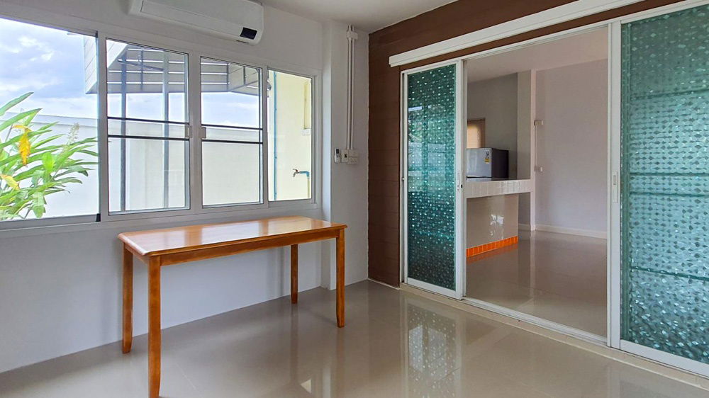 picture A Stunning Home for Rent in Hang Dong near Int’l Schools! - 7/16