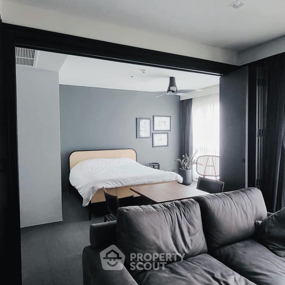 picture 2-BR Condo at The Address Chidlom near BTS Chit Lom (ID 2253958) - 3/5