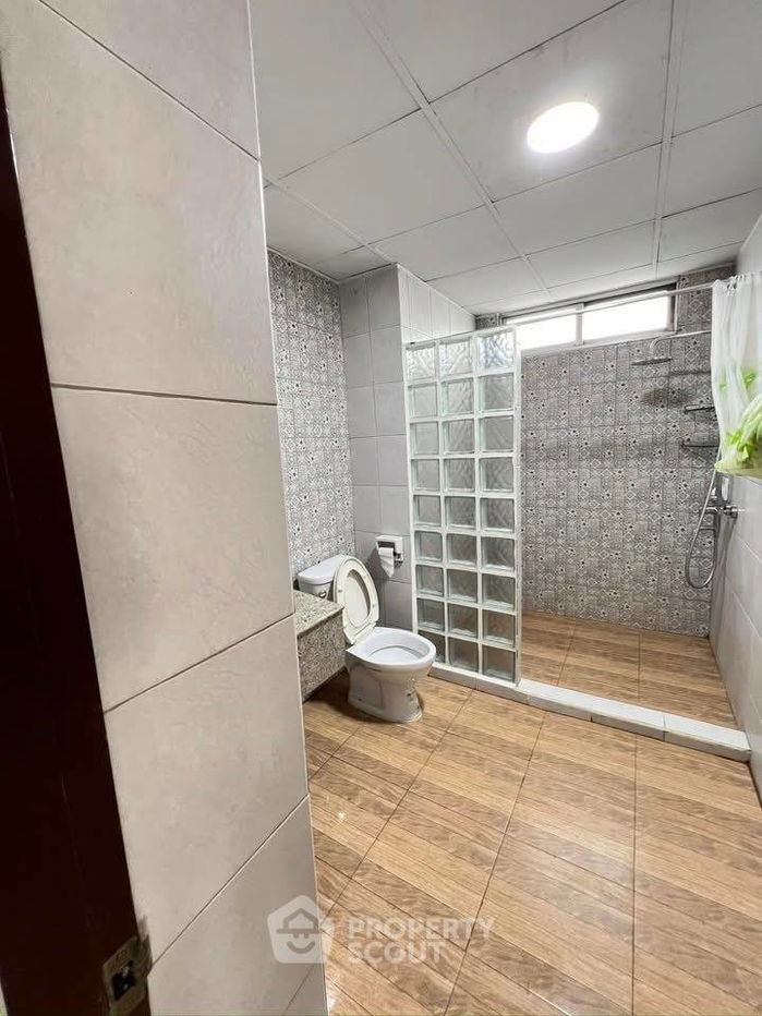picture 3-BR Condo at Wittayu Complex near BTS Phloen Chit (ID 1962934) - 7/7