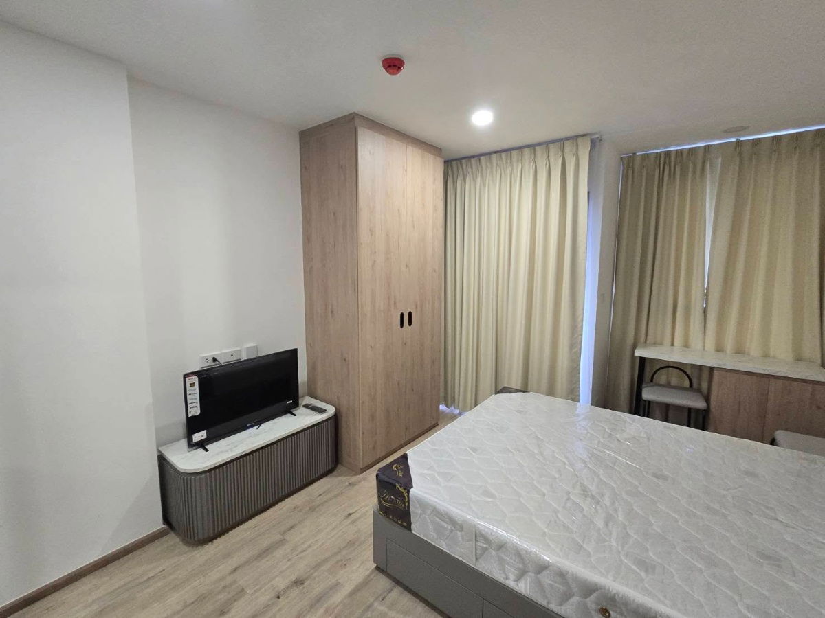 picture Special Price! Fully Furnished Condo  - 9/12