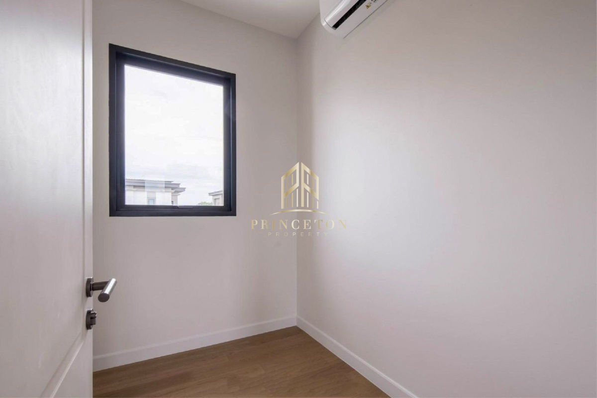 picture Luxury House For Sale Cinq Royal Krungthep Kreetha - 13/41