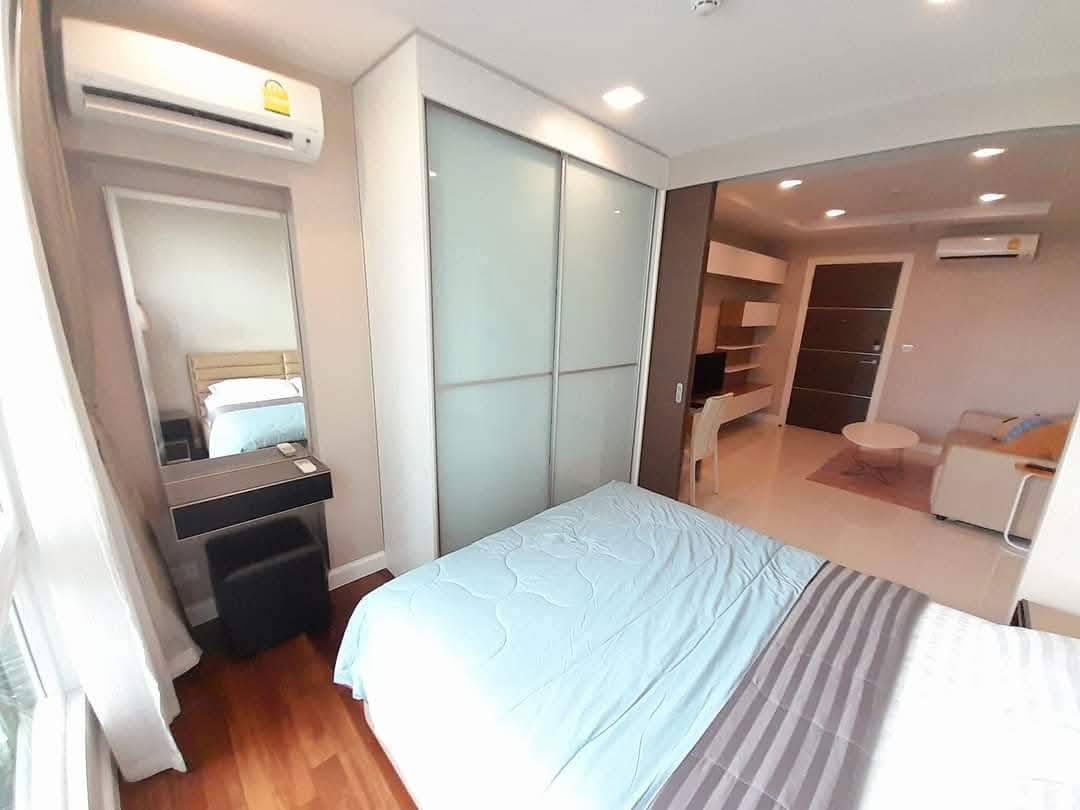 picture Pool View! Condo for rent 13,500 Baht/month, The Metropolis Samrong Interchange. - 3/11