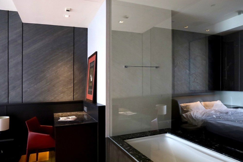 รูป 🏡 ให้เช่าคอนโดหรู เฟอร์ครบ วิวเมืองสุดปัง⭐🌻107 SQM. /2 ห้องนอน 3 ห้องน้ำ 𝐁𝐄𝐀𝐓𝐍𝐈𝐐 𝐒𝐮𝐤𝐡𝐮𝐦𝐯𝐢𝐭 𝟑𝟐 - รูปที่ 13/20