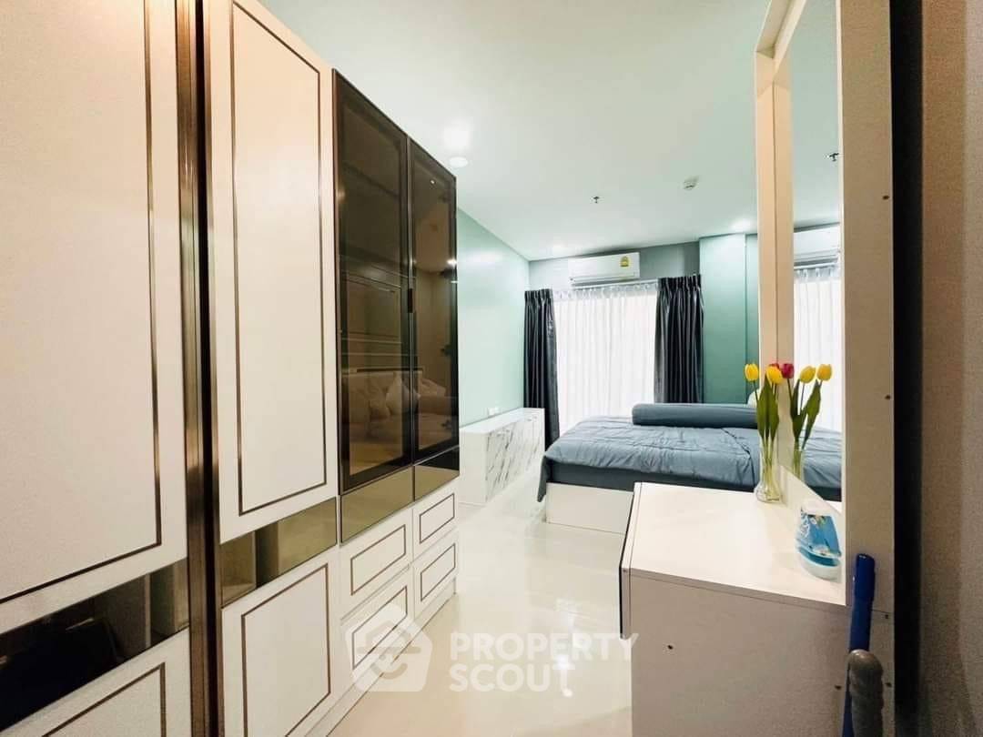 picture 2-BR Condo at Supalai Veranda Rama 9 in Bang Kapi (ID 1547460) - 6/15