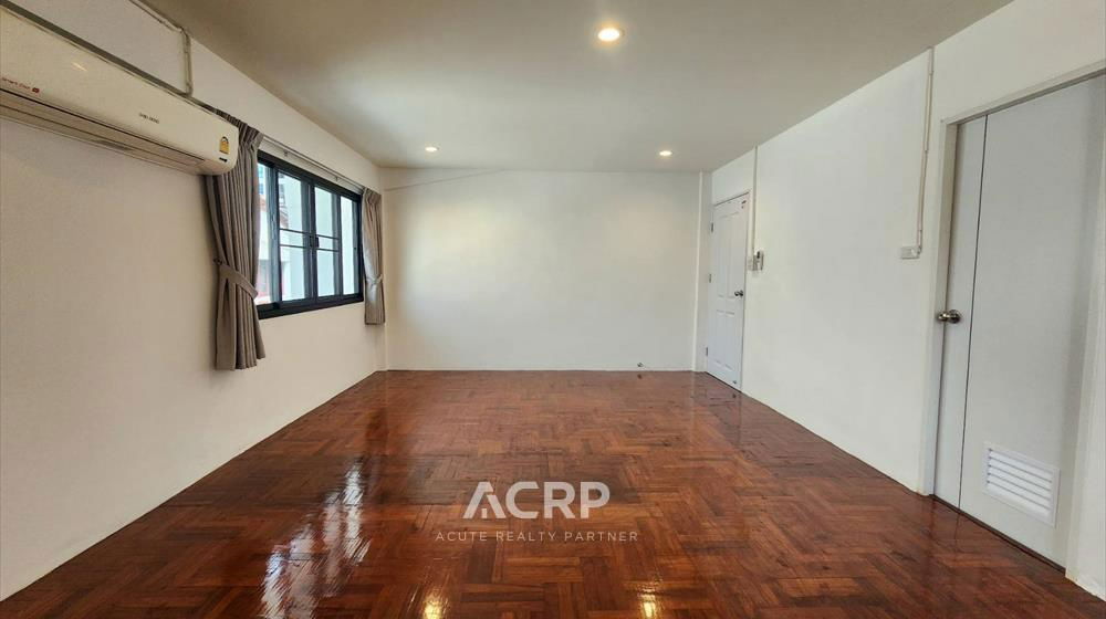 picture Townhouse for rent, newly renovated, Sirikam, Sukhumvit 72, good location, only 500 meters from BTS  - 13/19