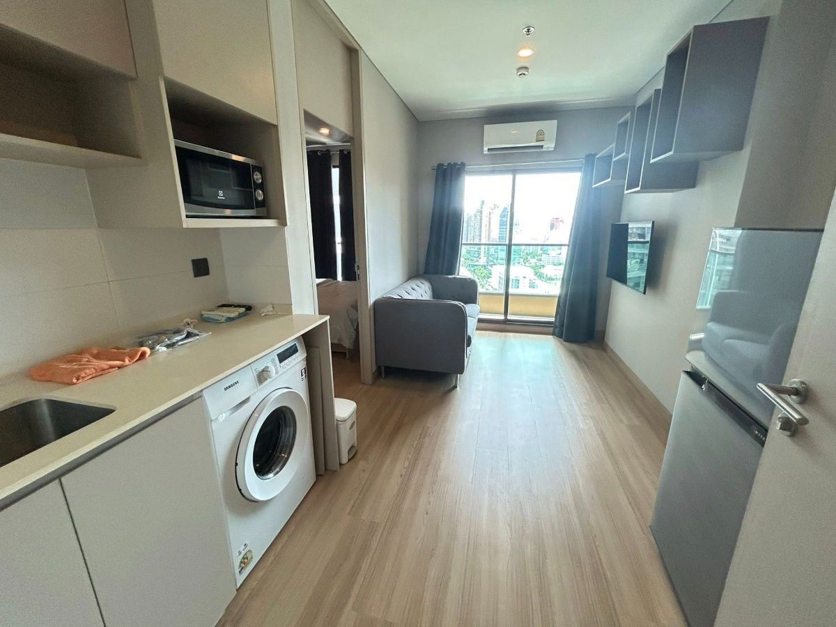 picture WS2310 🏙 LPN Suite Phetchaburi - Makkasan, near MRT Rama 9, only 15,000 baht/month - 3/5