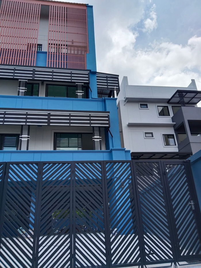 รูป 🏢 บ้าน / โฮมออฟฟิศ / สำนักงานให้เช่า 4 ชั้น 480 ตร.ม. ทำเลใจกลางเมือง ใกล้ MRT สุทธิสาร – MRT ห้วยขวาง - รูปที่ 3/19