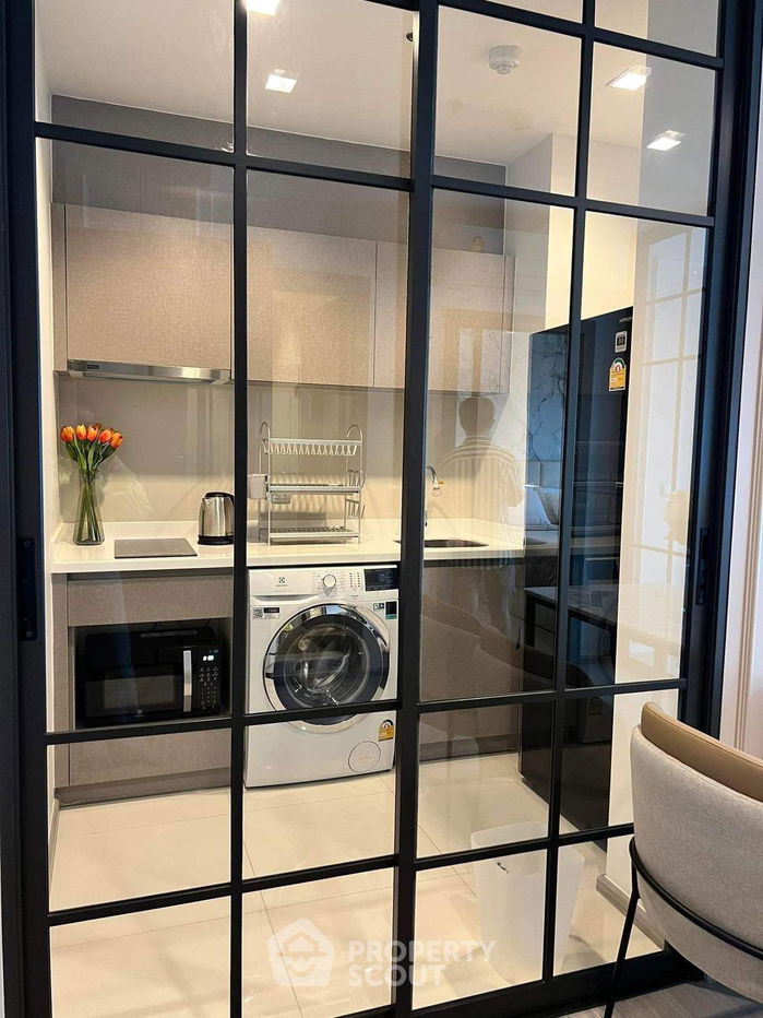 picture 1-BR Condo at Life Asoke - Rama 9 near MRT Phra Ram 9 (ID 2254888) - 7/14