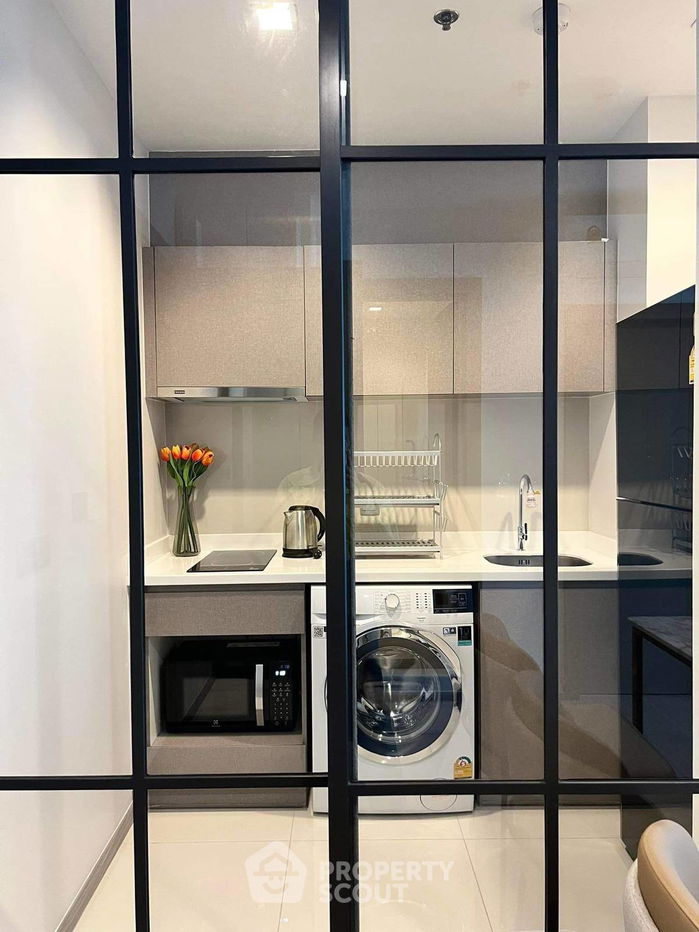 picture 1-BR Condo at Life Asoke - Rama 9 near MRT Phra Ram 9 (ID 2254888) - 8/14