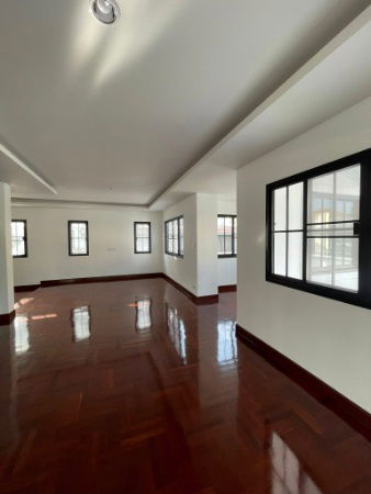 picture UK06-061 🏡 2.5-storey detached house for rent - near Bangsaen Beach 💰 Rental price: 32,000 baht/month - 8/23