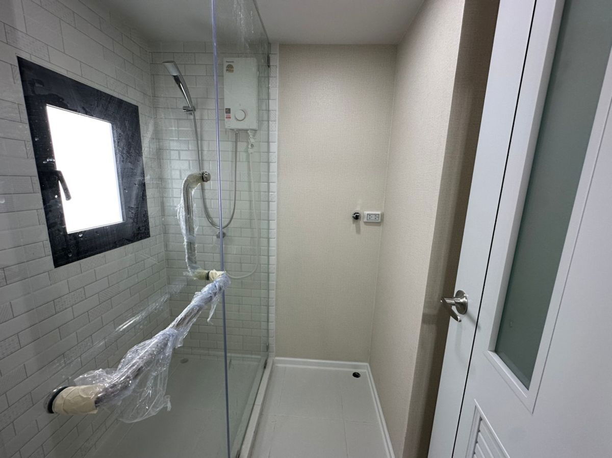 picture Sathorn Suite, 2 bedrooms, 1 bathroom - 6/12