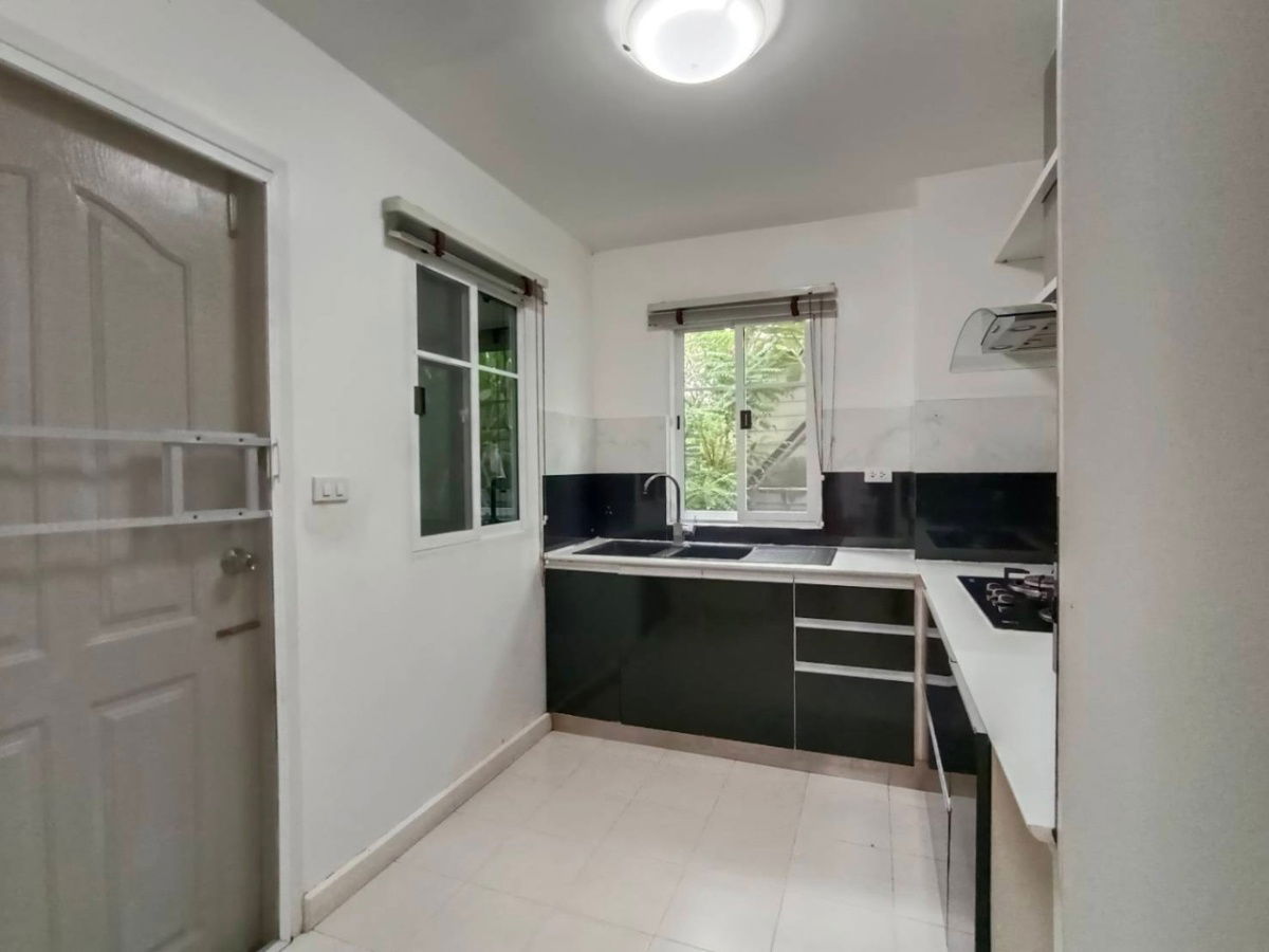 picture 🏡 FOR SALE : 2-Storey Corner House at Passorn 19, Watcharaphon – Wongwaen - 7/15