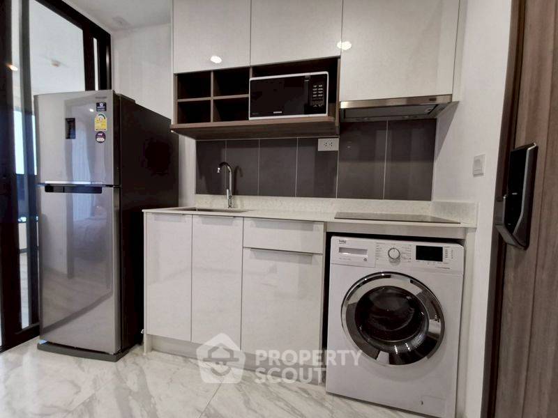 picture 2-BR Condo at Ideo Mobi Asoke near MRT Phetchaburi (ID 2255058) - 14/16
