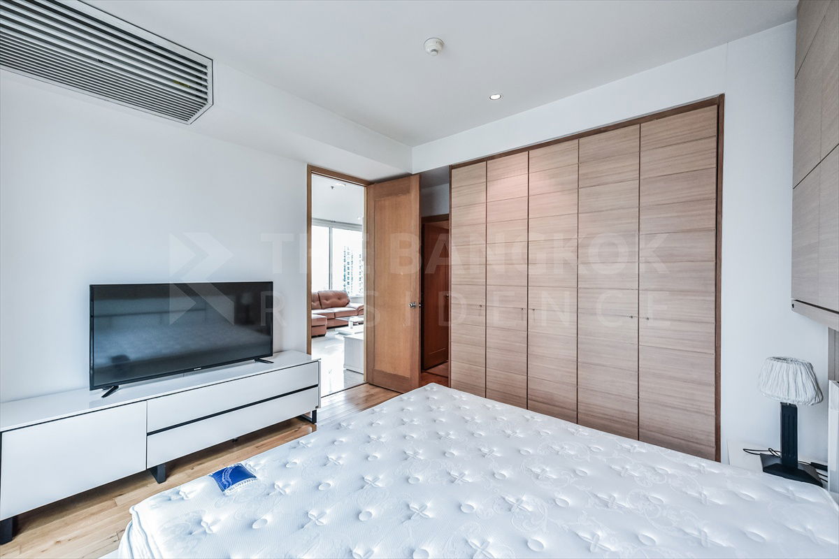 picture 𝐑𝐚𝐫𝐞 𝐔𝐧𝐢𝐭! The Empire Place 💙 Corner room with beautiful view 🏙️ near BTS Chongnonsi - 9/12