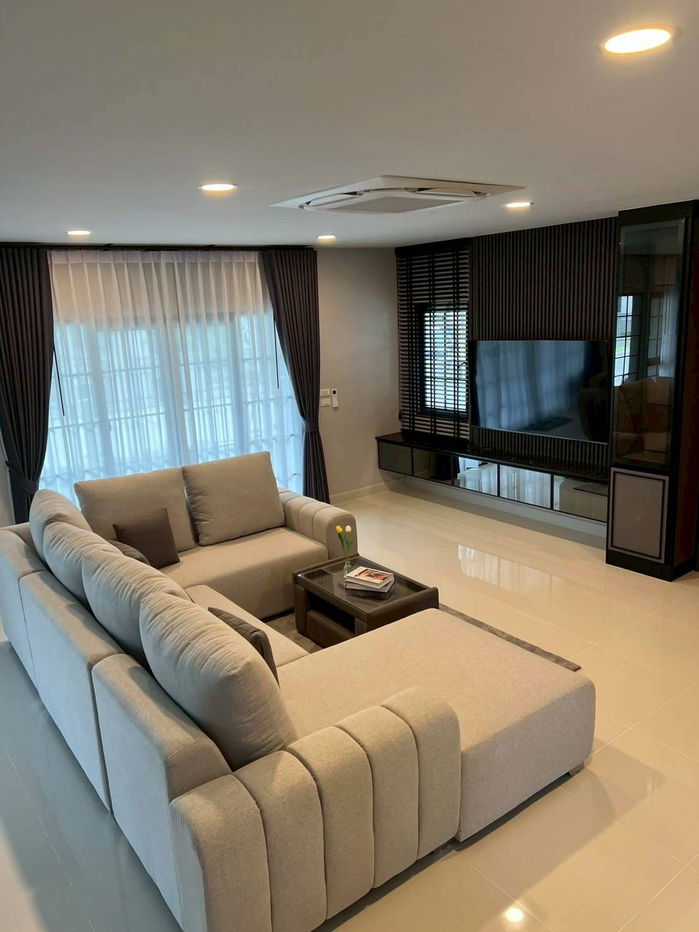 picture ♦ Type Duncan ♦ 2-storey detached house 62.00 sq.w., 280.00 sq.m. | 4 bedrooms 5 bathrooms | Near Mega Bangna 5 minutes - 20/21