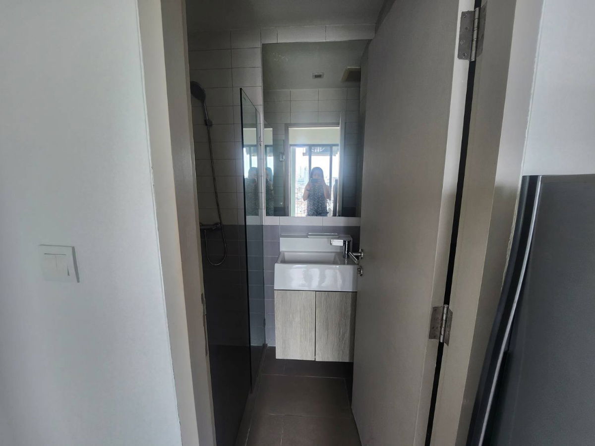 picture 🔥 [ Ideo mobi Sathorn] 1 Bedroom, 1 Bathroom >> Line: @436eaqax 🔥 - 4/8