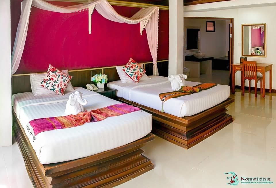 picture Luxury Bali-style hotel for sale in Pattaya, Chonburi - 3/5