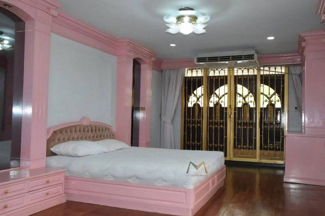 picture FOR RENT  HOUSE PROPERTY  35000 BAHT per MONTH - 4/8