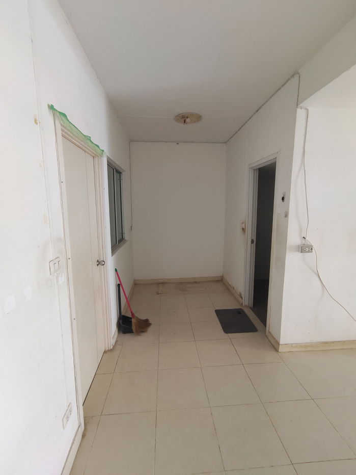 picture Townhouse for sale in Pruksa 63/1, Pathum Thani [For sale by owner] - 8/19