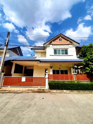 เช่าบ้านเดี่ยว ชลบุรี : UK06-062 🏡 #บ้านให้เช่า #หมู่บ้านสิริภัสสรบางพระ | บ้านแฝด 2 ชั้น ทำเลดี เดินทางสะดวก ทั้งศรีราชา-บางแสน-พัทยา 💰 ค่าเช่าเพียง 12,000 บาท/เดือน