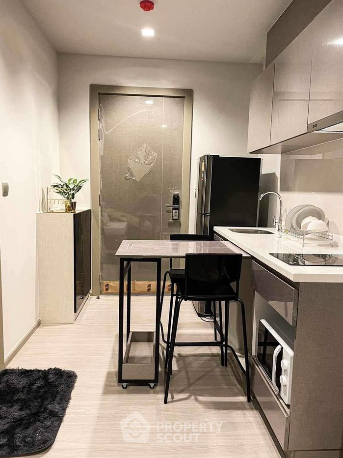 picture 1-BR Condo at Life Asoke - Rama 9 near MRT Phra Ram 9 (ID 1882254) - 7/13