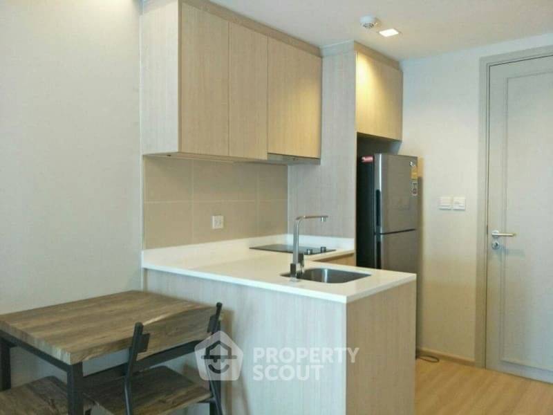 picture 1-BR Condo at Maestro 12 Ratchathewi near BTS Ratchathewi (ID 2031396) - 2/6