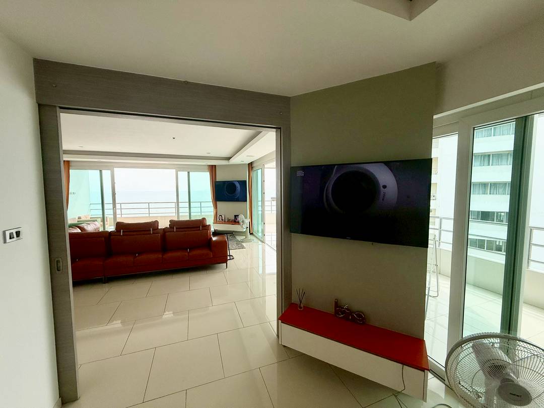 picture 2 Bedrooms Condominium @ View Talay 3 - 5/21