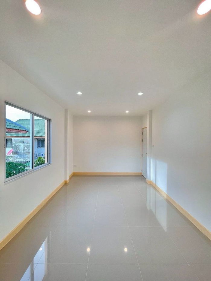 picture S386 [For Sale] Buathong Thani Village Phase 💰 Price only 2.59 million baht (free transfer) 📍 MRT Purple Line - 13/20
