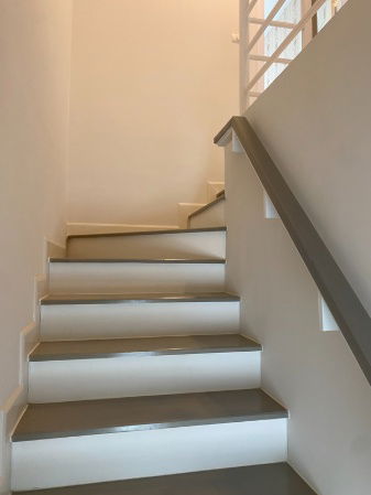 picture **For Sale: Townhome at Miracle Plus Village, Project 3, Soi Phetkasem 63** - 6/13