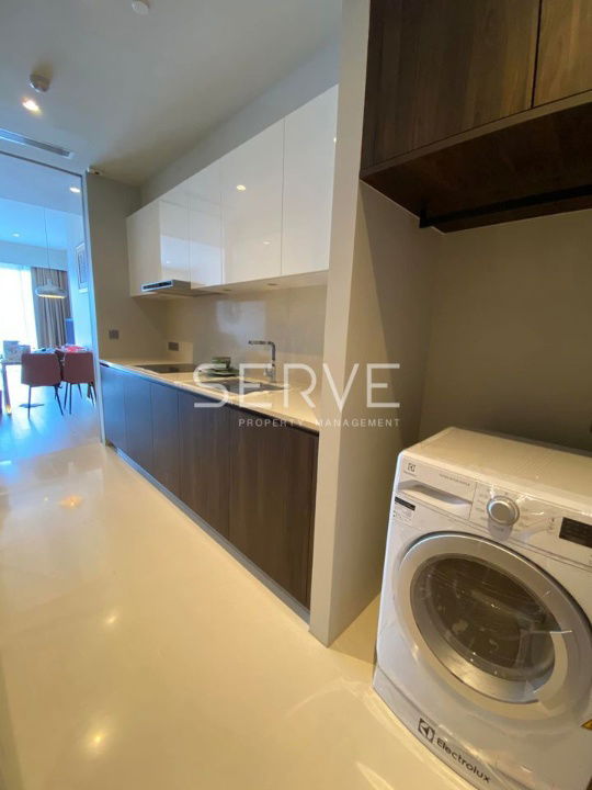 picture Luxury Style 2 Beds  with Bathtub Super High Fl. Unit at Asoke - Phetchaburi District MRT Phetchaburi @ The Esse at Singha Complex - 4/10