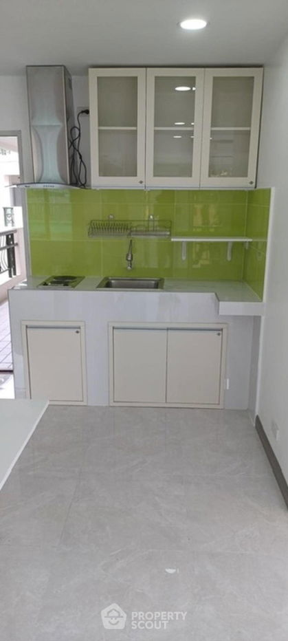 picture 2-BR Condo at The Parkland Bangna in Bang Na Nuea (ID 1590343) - 7/23