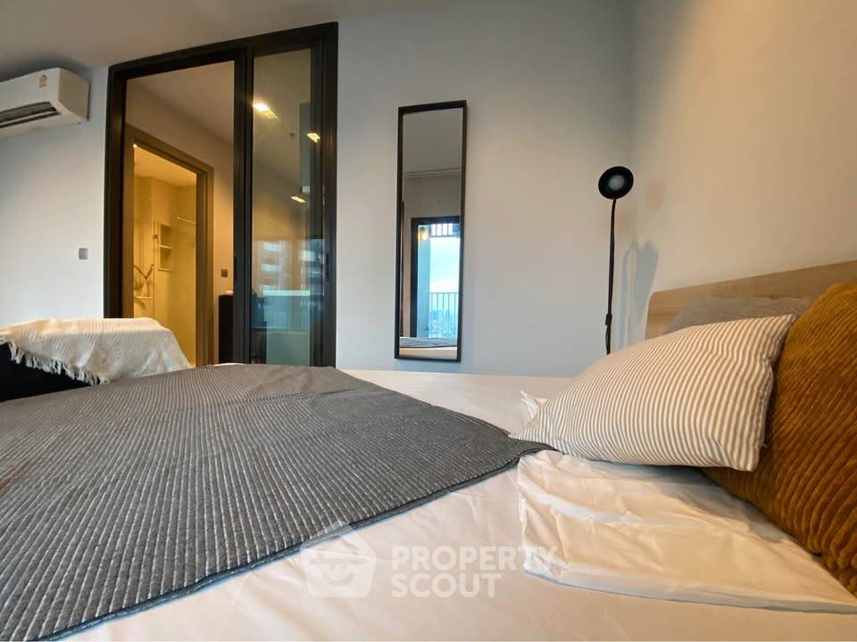 picture Studio Condo at Life Asoke - Rama 9 near MRT Phra Ram 9 (ID 2254811) - 5/10