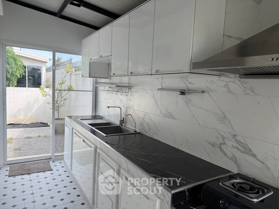 picture 3-BR House in Hin Lek Fai (ID 2046350) - 7/19