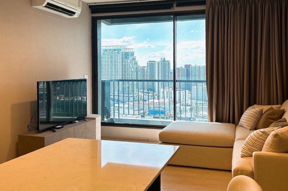 picture  Sale with tenant !! 🔥 Code C20230203164....Rhythm Sukhumvit 44/1, 2 bed, 1 bath, City View, high floor22++, furnished, modern style, Special Deal!!📣 - 3/11