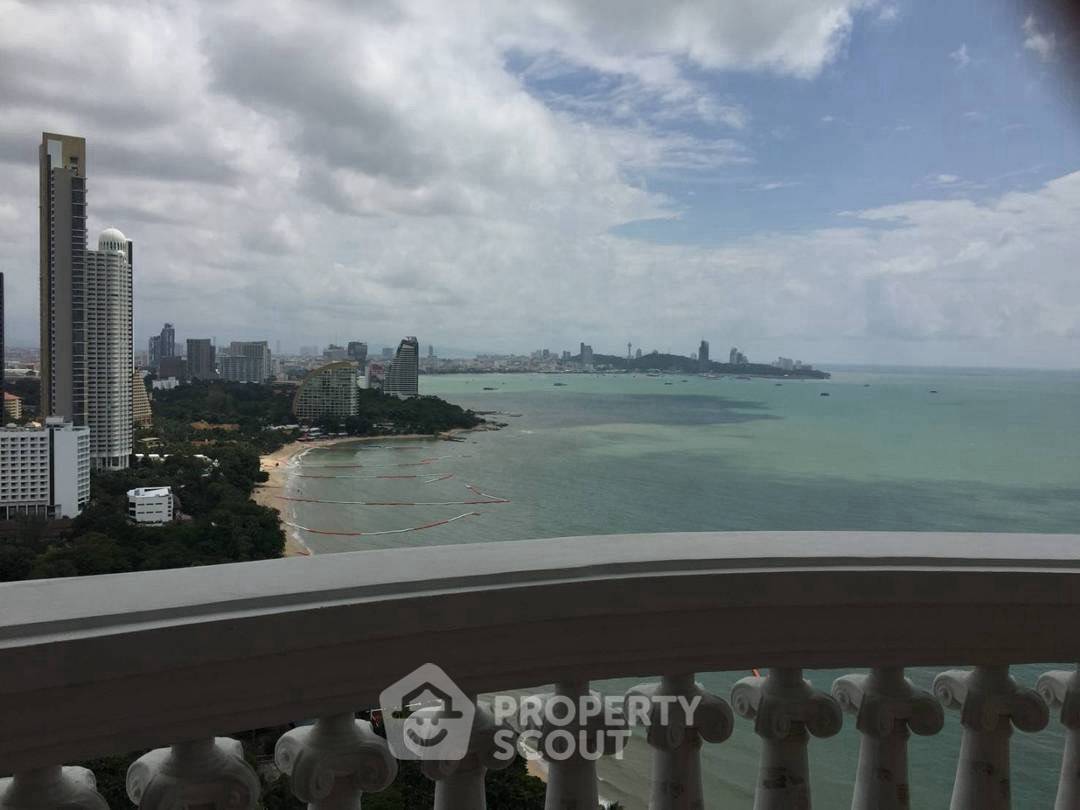 picture 3-BR Condo at Park Beach Condo close to Sanctuary of Truth (ID 2253717) - 12/13