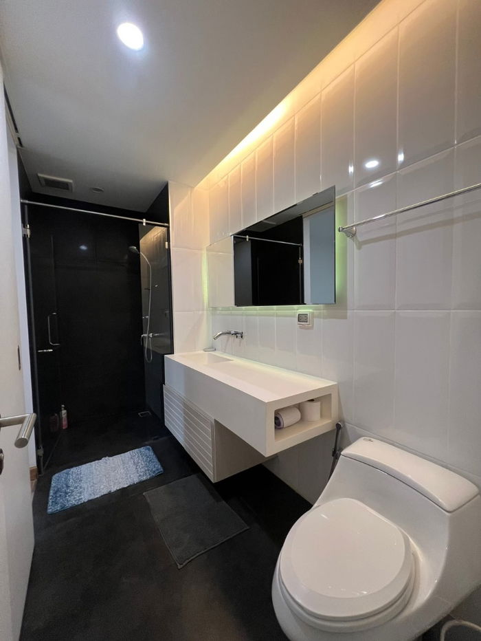 picture Room for rent, Nimmana Condo, rent 18,000 baht per month, call 098-6169416 Art - 7/9