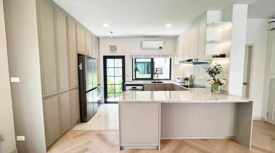 picture Single House For Rent Centro Bangna, Near Mega Bangna – Only 1 km  - 11/23