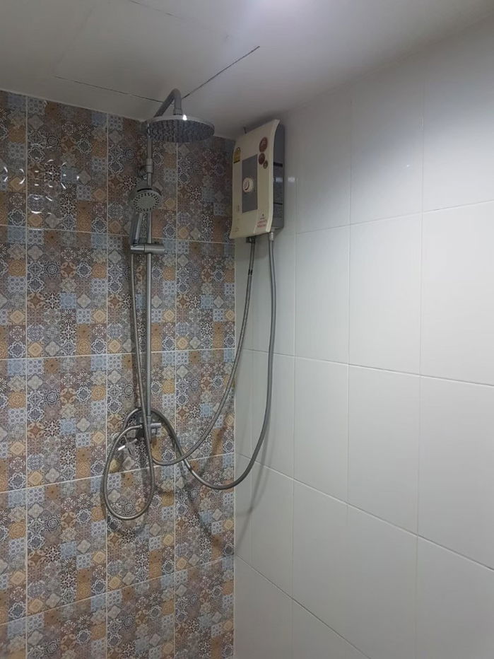 picture Fully furnished room for rent , near ARL and MRT Huamak station - 11/13