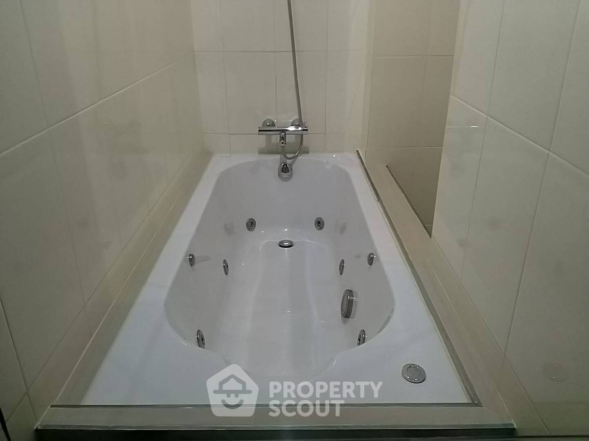 picture 1-BR Condo at The Master Centrium Asoke-Sukhumvit near MRT Sukhumvit (ID 2256423) - 10/10