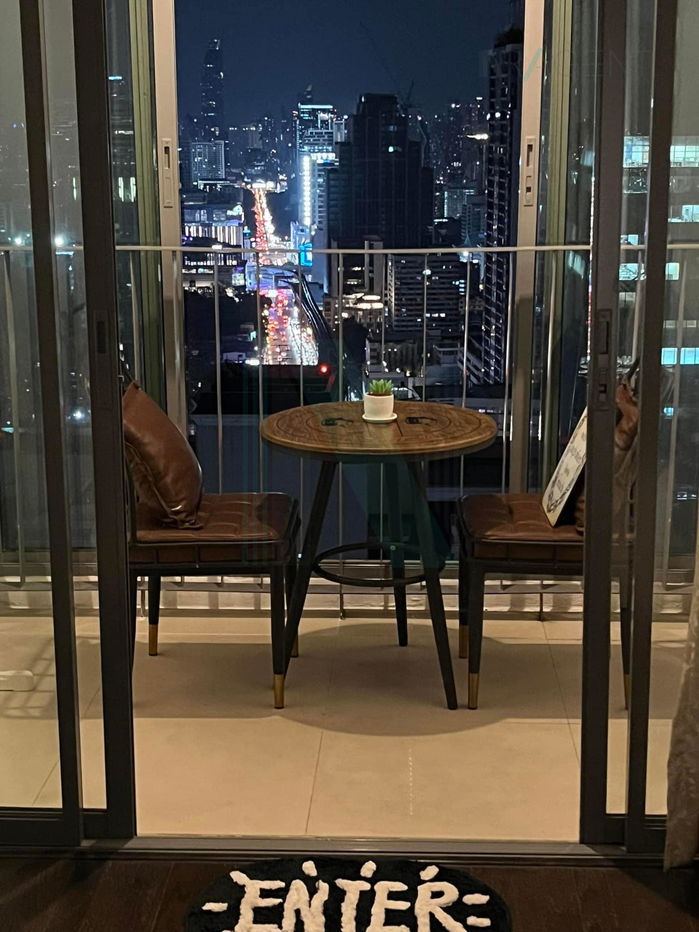 picture 🎉 For Rent Condo IDEO Q PHAYATHAI Building 1, Floor 36,1 bed room, Room size 45.00 sqm - 3/8