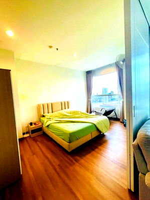 Condos for sale : The Light House  Size 48 sq.m.