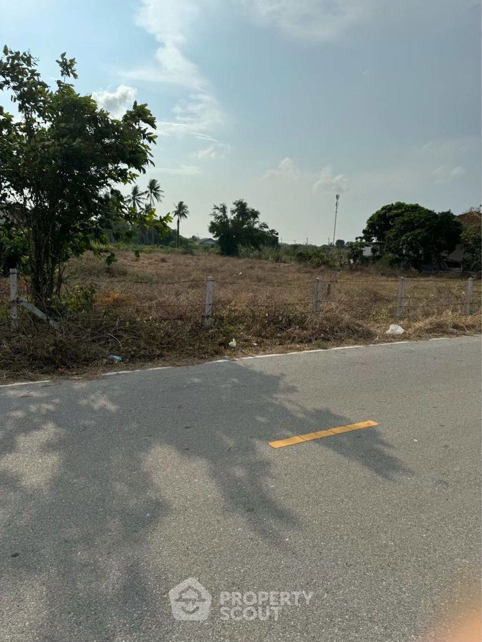 picture 3,200 m² Land for Sale in Pak Nam Pran (ID 2254269) - 4/5