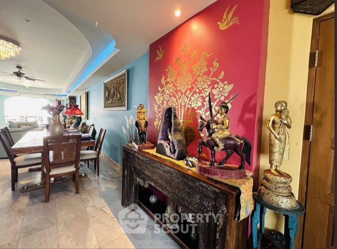picture 2-BR Condo at Jomtien Complex Condotel close to Jomtien Beach (ID 2256323) - 25/30
