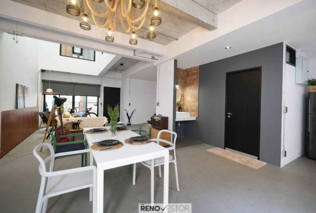 picture For Sale / – Modern Loft Home in Sukhumvit 49 — Fully Renovated & Move-in Ready✨ - 9/14