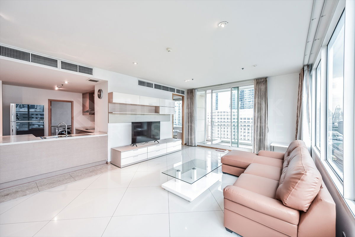 picture 𝐑𝐚𝐫𝐞 𝐔𝐧𝐢𝐭! The Empire Place 💙 Corner room with beautiful view 🏙️ near BTS Chongnonsi - 4/12